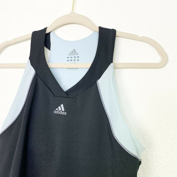 Adidas Medium Black Built in Bra Activewear Top - Picture 3 of 7